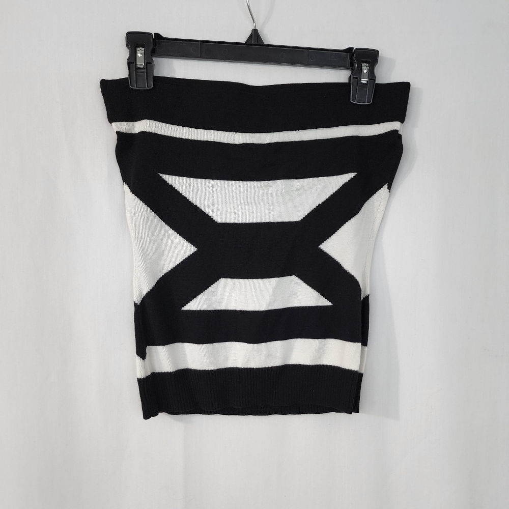 Cache Straples Shirts Size Small Color Black And … - image 3